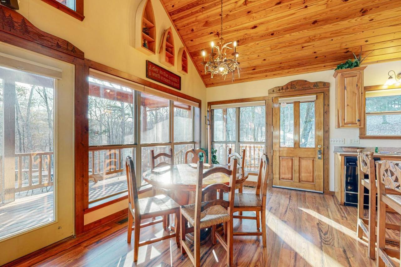 War Eagle - Lake House Rogers Exterior photo
